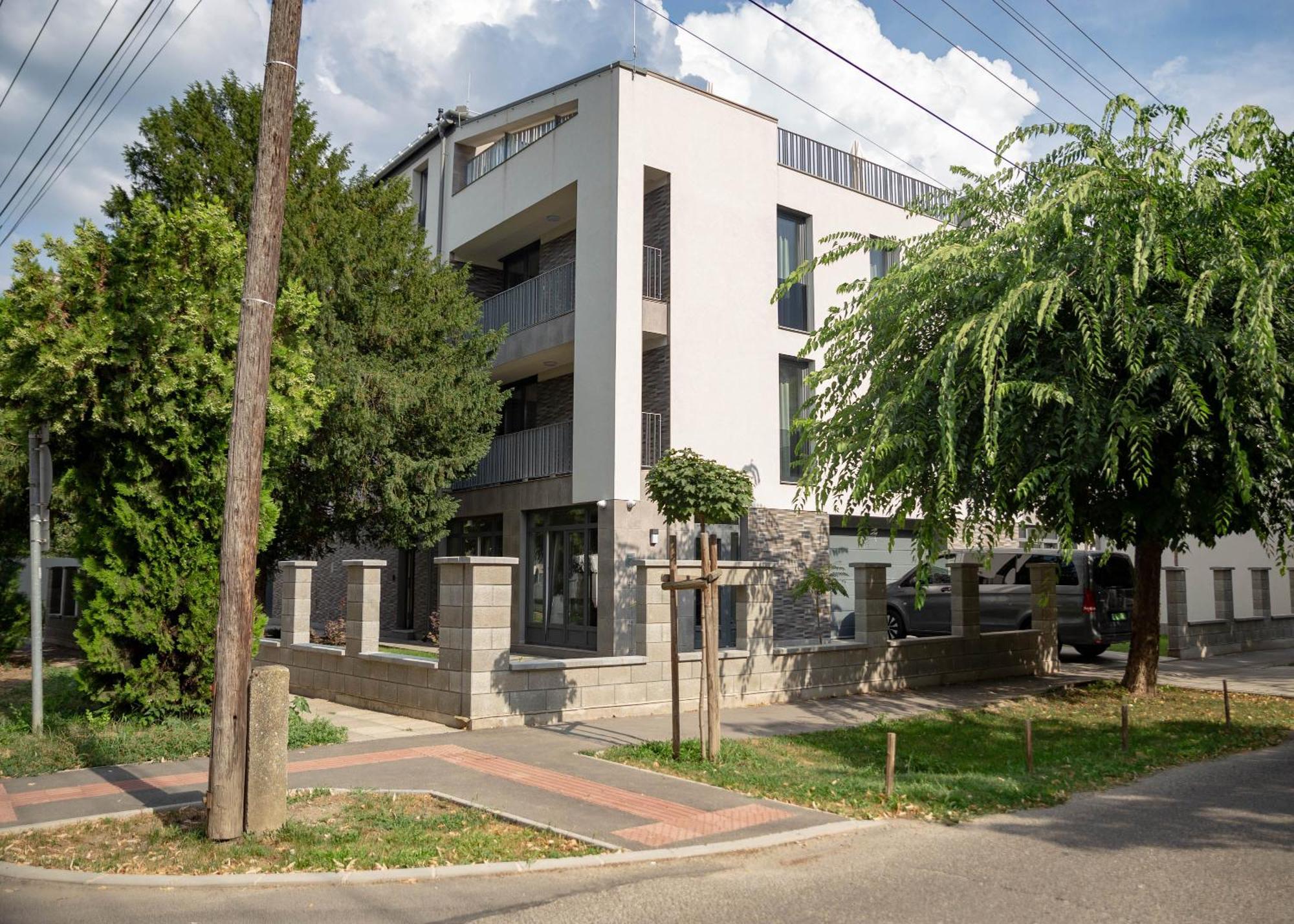 Maya Panzio-Rezidencia Szeged Bagian luar foto